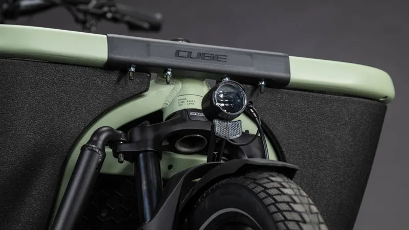 Cube Cargo Hybrid 800Wh Eelctric Cargo Bike in Pea and Reflex-2
