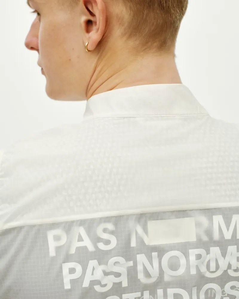 Pas Normal Studios Men's Essential Insulated Gilet in Off White-3