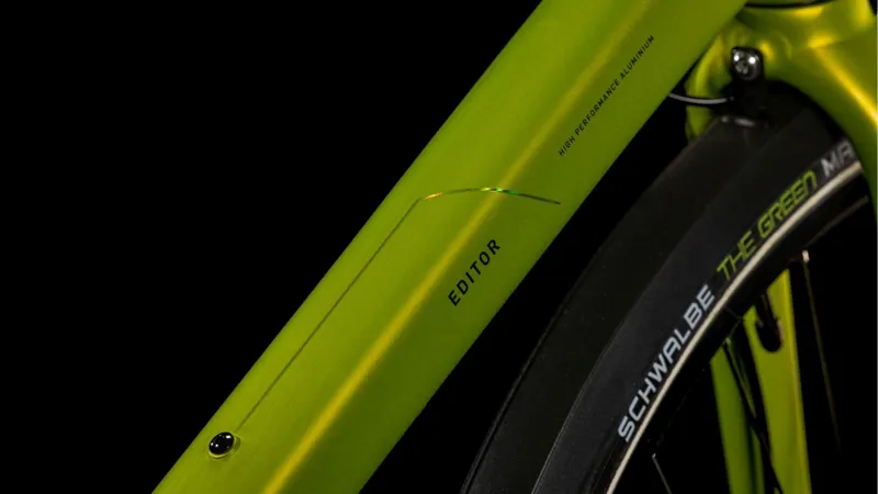 Cube Editor Race FE Hybrid Bike in Lizard and Black-3