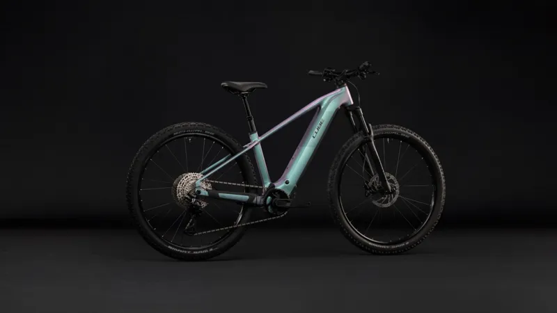 Cube Reaction Hybrid Pro 800Wh Electric Mountain Bike in Polarlight and Black-7