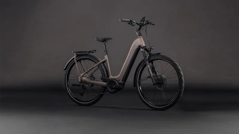 Cube Kathmandu Hybrid EXC EE 800Wh Electric Hybrid Bike in Cedar and Chrome-6