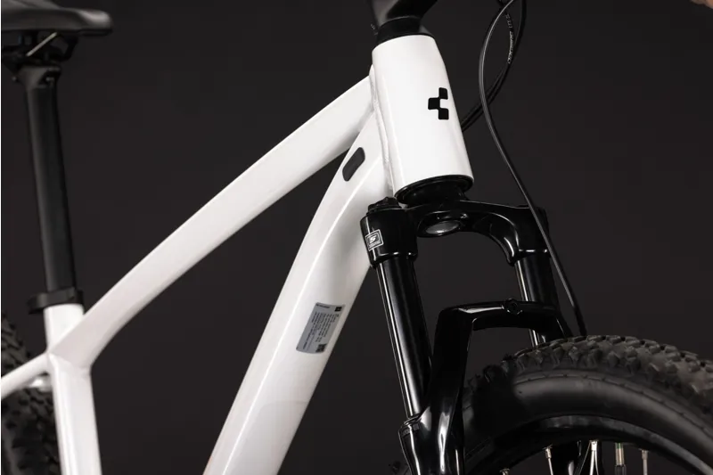 Cube Aim ONE Mountain Bike in White and Black-4