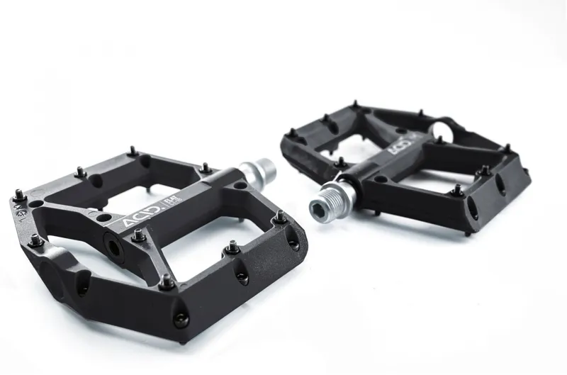 Acid C1-IB Flat Mountain Bike Pedals in Black-2