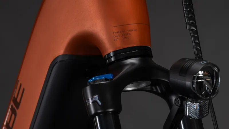 Cube Touring Hybrid Comfort SLX EE 800Wh Electric Hybrid Bike in Chilli and Chrome-2