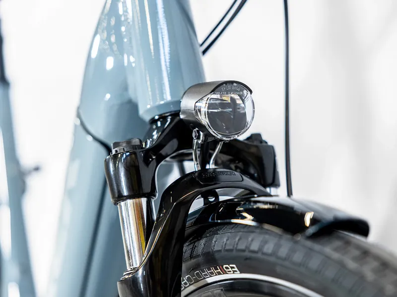 TREK District+ 3 400Wh Lowstep Electric Hybrid Bike in Battleship Blue-4