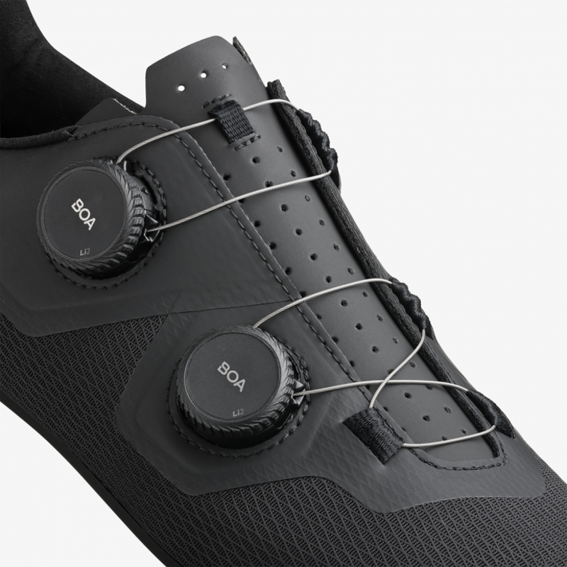 Fizik Lyra Road Cycling Shoes in Black-5