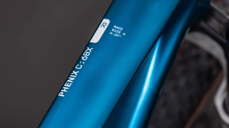 Cube Phenix C:68X Race Mountain Bike in Chromeblue and Blue-4