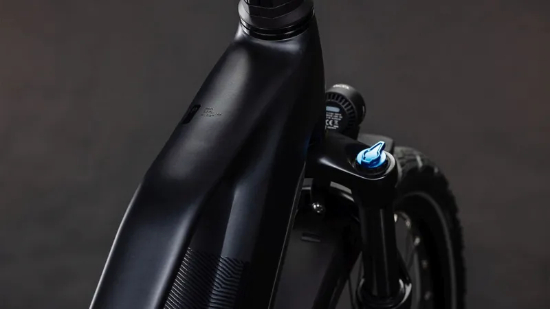 Cube Kathmandu Hybrid Pro T 800Wh Electric Hybrid Bike in Coal and Black-4