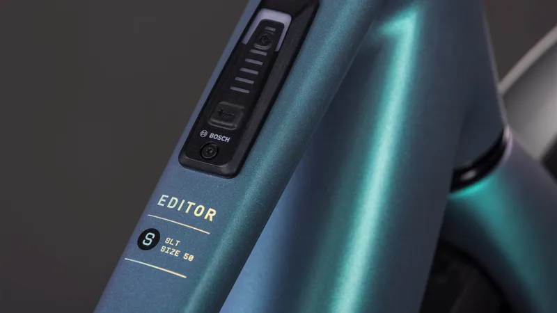 Cube Editor Hybrid SLT FE T 400Wh Electric Hybrid Bike in Smaragdgrey and Prism-2