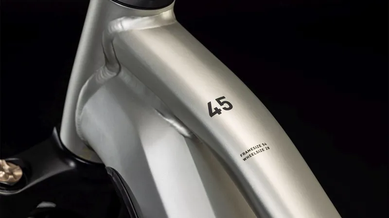 Cube Kathmandu Hybrid 45 Trapeze 750Wh Electric Hybrid Bike in Grey Reflex and Black-2