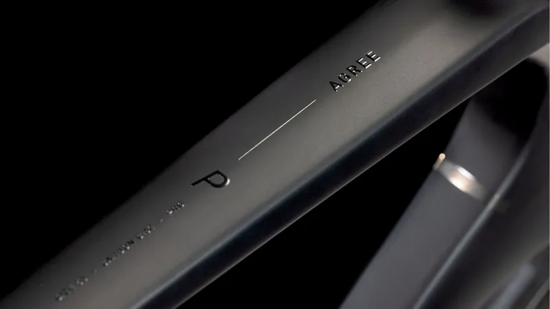 Cube Agree C:62 Pro Road Bike in Blackline-2