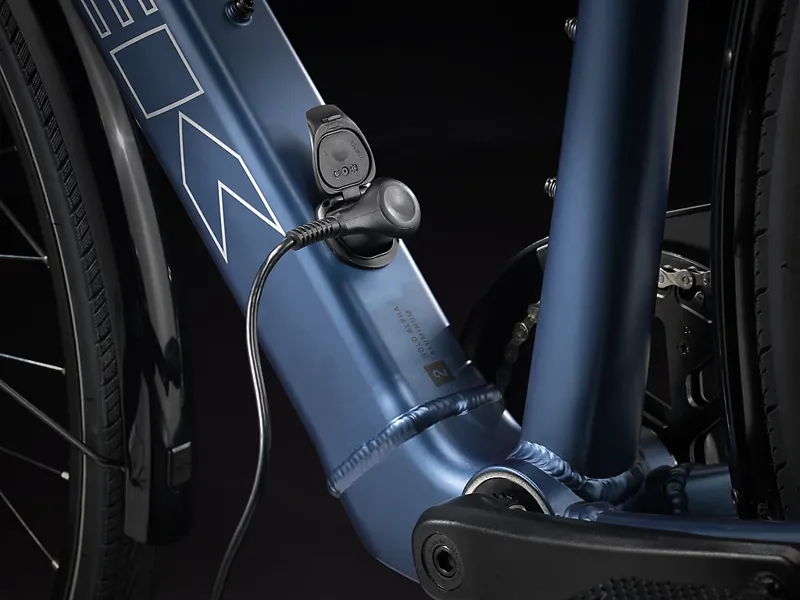 TREK Fx+ 2 250Wh Electric Hybrid Bike in Mulsanne Blue-3