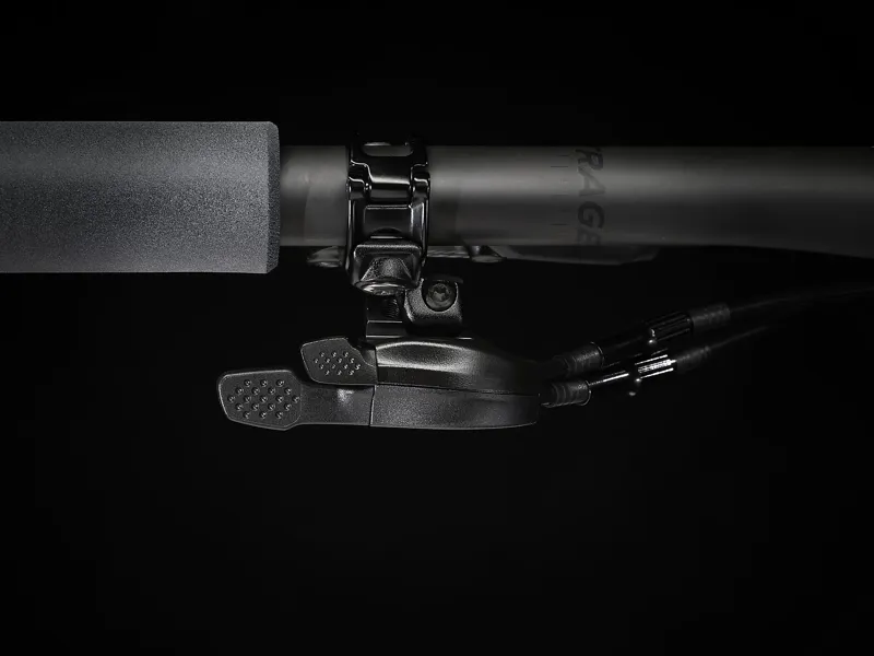 TREK Supercaliber 9.8 XT Cross Country Mountain Bike in Crimson-5