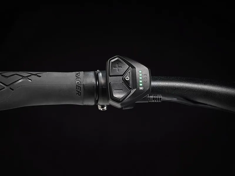 TREK Fx+ 2 Stagger 250Wh Electric Hybrid Bike in Mulsanne Blue-4