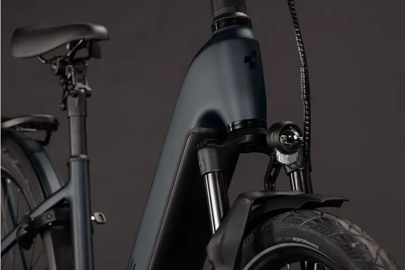Cube Kathmandu Hybrid Pro EE 800Wh Electric Hybrid Bike in Coal and Black-2