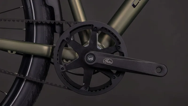 Cube Editor One FE Hybrid Bike in Reedgreen and Black-3