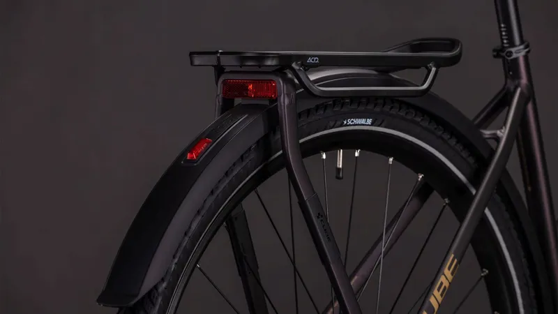 Cube Kathmandu SLX Hybrid Bike in Solareclipse and Gold-1