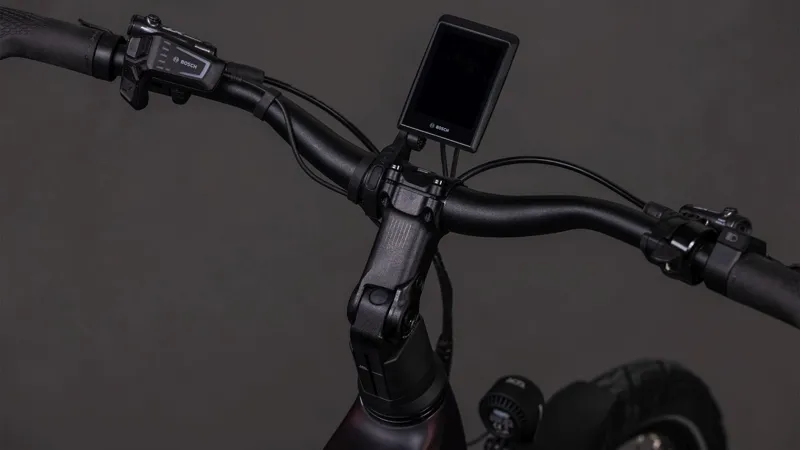 Cube Kathmandu Hybrid Comfort SLX 800Wh Electric Hybrid Bike in Solareclipse and Gold-2