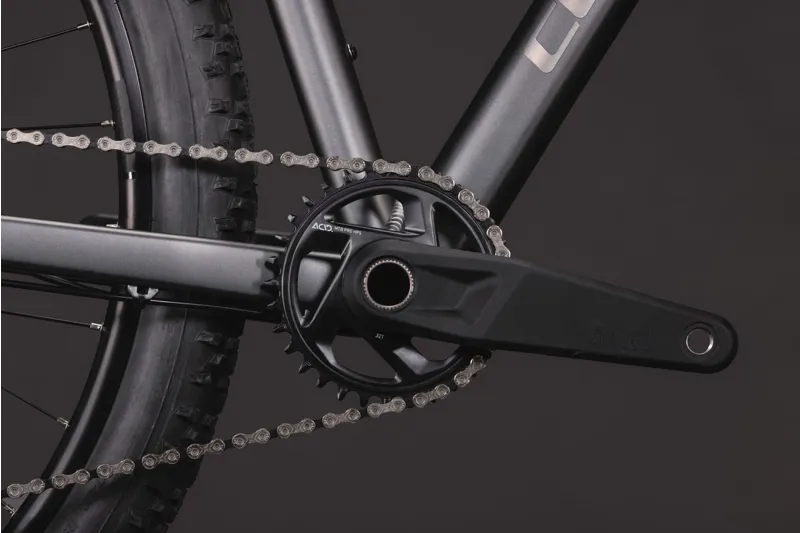 Cube Aim SLX Hardtail Mountain Bike in Slateblack and Chrome-5