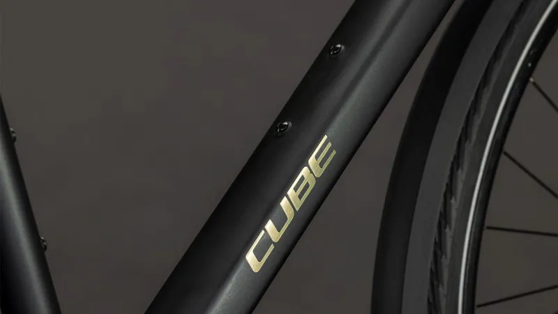 Cube Nulane Comfort EXC FE Hybrid Bike in Grey and Chrome-3