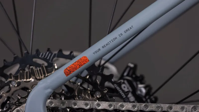 Cube Reaction Hybrid Race EE 800Wh Electric Mountain Bike in Vulcan and Orange-5