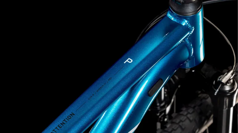 Cube Attention Pro Hardtail Mountain Bike in Metallicteal and White-4
