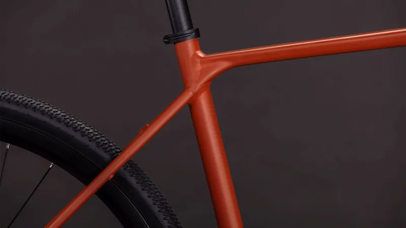 Cube Nulane Race Hybrid Bike in Amber and Black-3