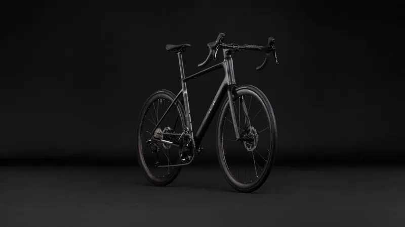 Cube Attain C:62 Race Road Bike in Carbon and Coalchrome-8