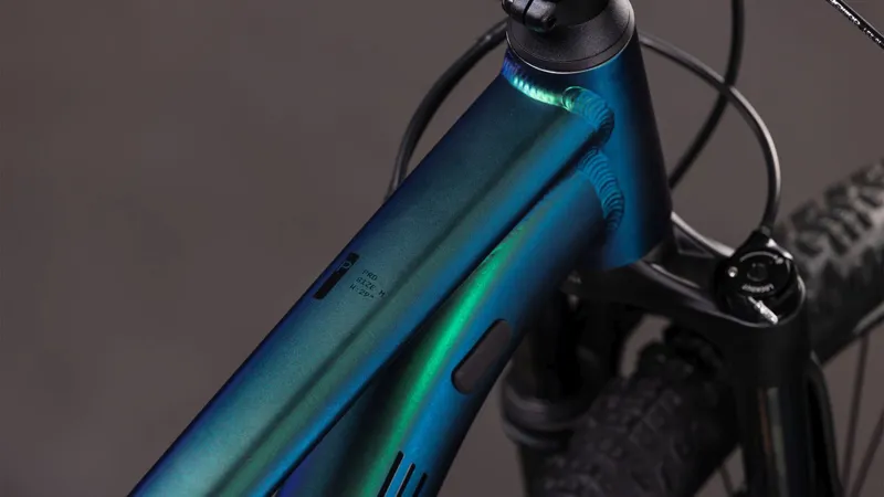 Cube Reaction Pro Mountain Bike in Goblin and Black-4