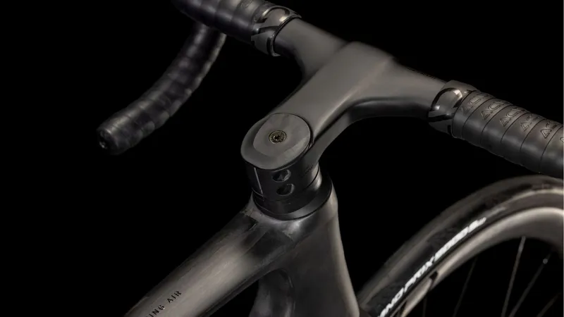 Cube Litening Air C:68X Race Road Bike in Blackline-3