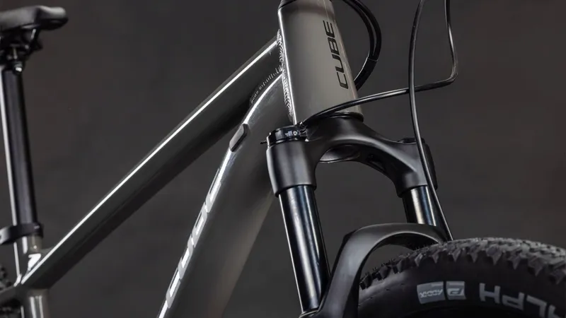 Cube Reaction Pro Mountain Bike in Oldgrey and Black-3