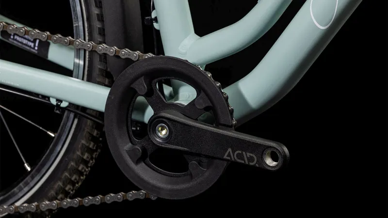 Cube Ella 200 Kids Hybrid Bike in Aloegreen and White-3