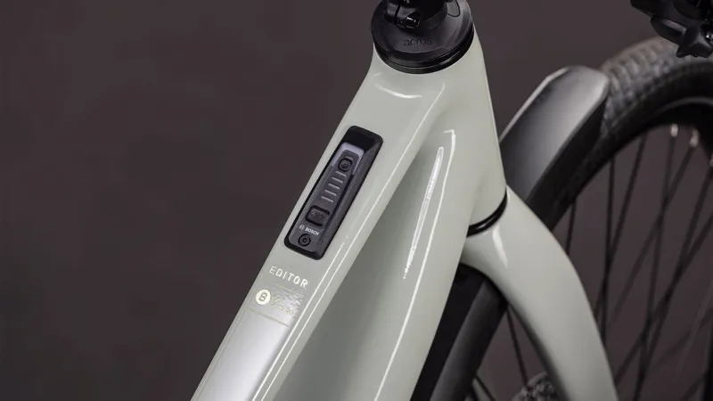 Cube Editor Hybrid SLX FE 400Wh Electric Hybrid Bike in Reedbeige and Chrome-3