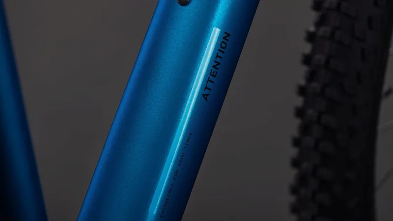 Cube Attention Pro Mountain Bike in Electricblue and Blue-3