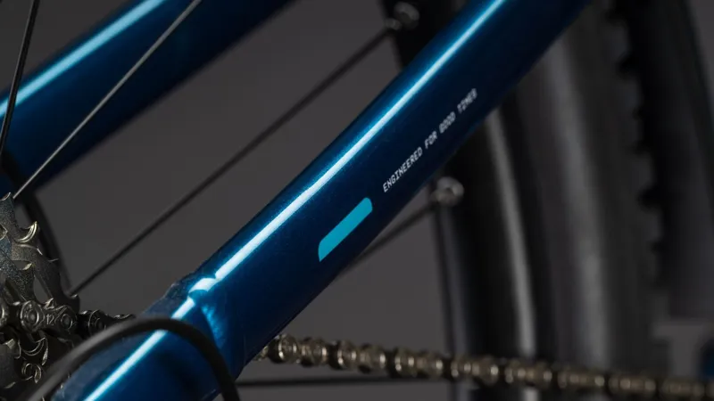 Cube Stereo Hybrid ONE22 Race 800Wh Electric Full Suspension Mountain Bike in Elctricblue and White-2