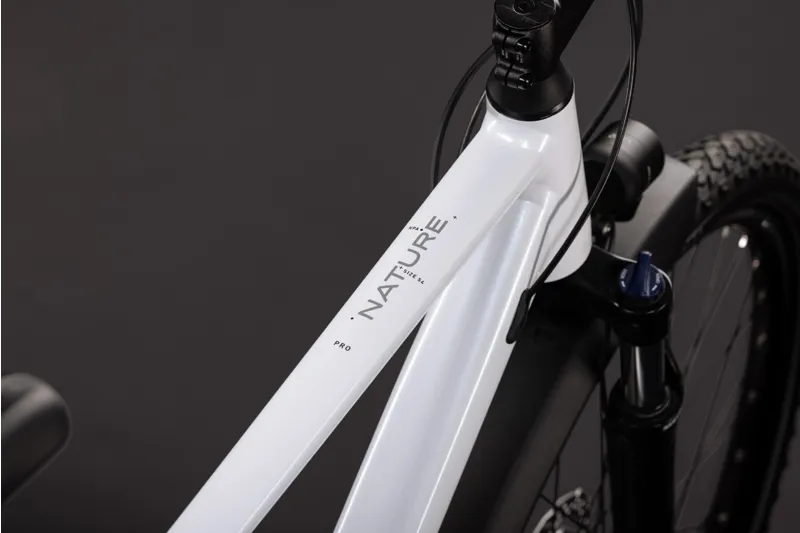 Cube Nature Pro FE Hybrid Bike in Metallicwhite and Reflex-2