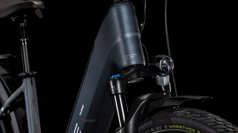 Cube Touring Hybrid Pro 625Wh Electric Hybrid Bike in Metallicgrey and Chrome-2