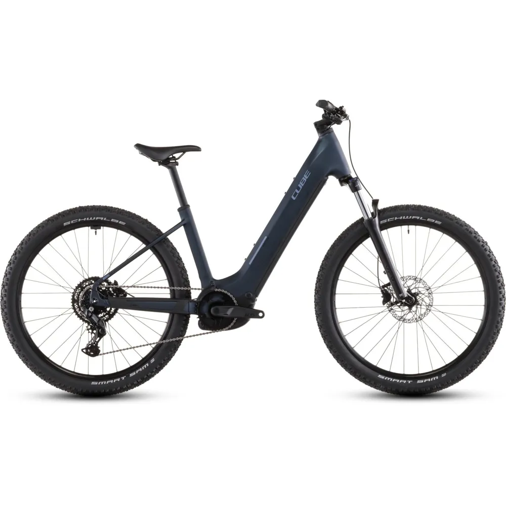 Team Cycles Cube Reaction Hybrid Performance EE 600Wh Electric Hybrid Bike in Indigoblue and Reflex | Interest FREE Finance & Online Refund Policy.