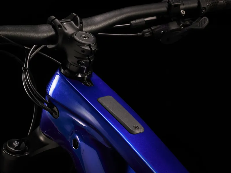 TREK Rail 9.5 Gen 4 625Wh Full Suspension Electric Mountain Bike in Hex Blue-8