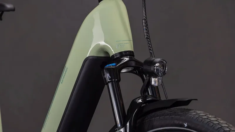 Cube Kathmandu Hybrid One EE 800Wh Electric Hyrbid Bike in Pea and Green-1