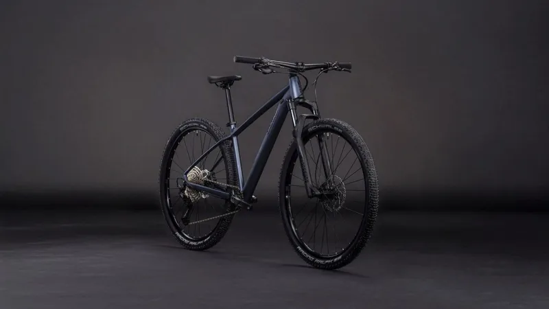 Cube Reaction SLX Mountain Bike in Metalicgrey and Black-6