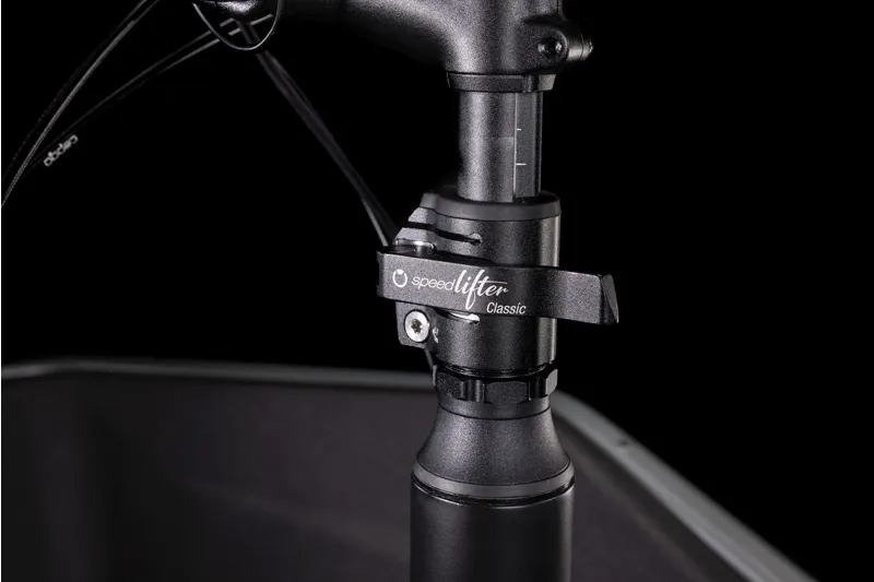 Cube Cargo Sport Hybrid 500Wh Electric Cargo Bike in Flashgrey and Black-2