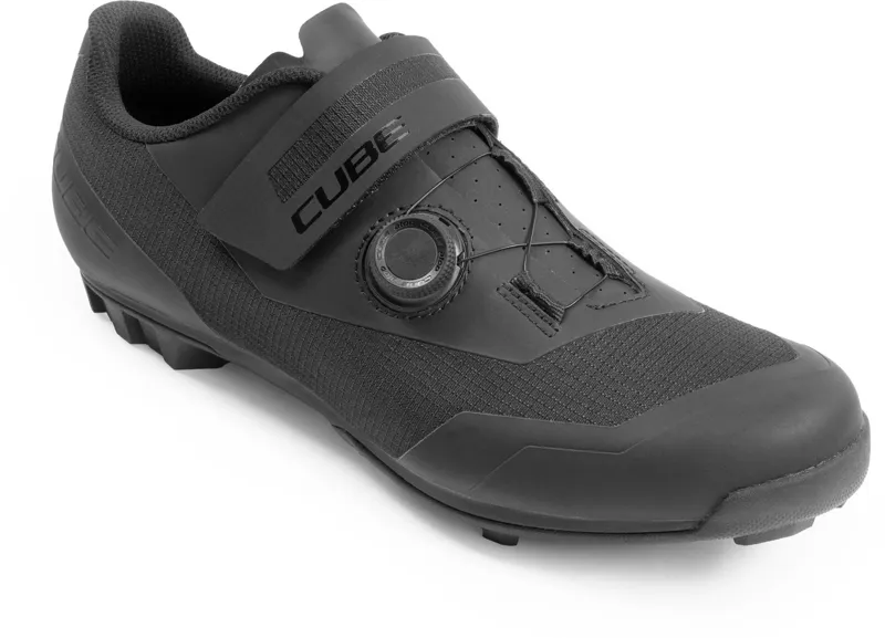 Cube Peak Cycling Shoes in Black-1