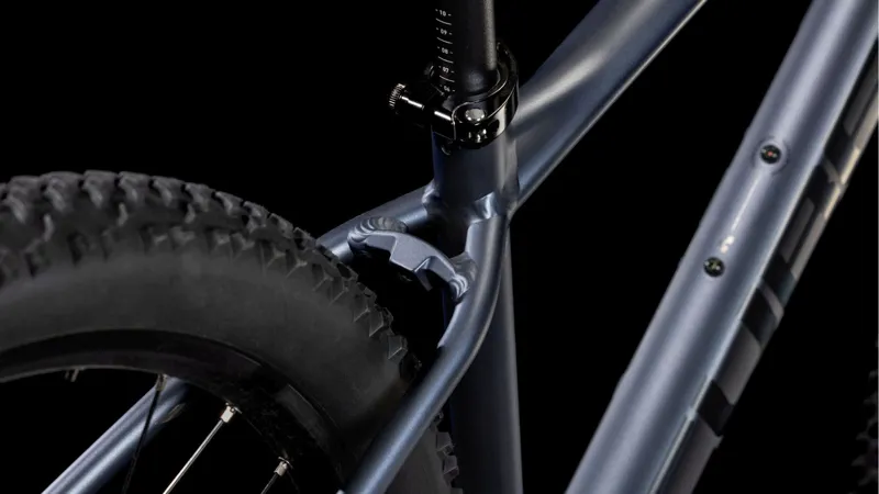 Cube Attention Pro Hardtail Mountain Bike in Metallicgrey and Black-3