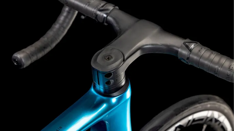 Cube Litening Air C:68X SLX Road Bike in Chromeblue and Carbon-2