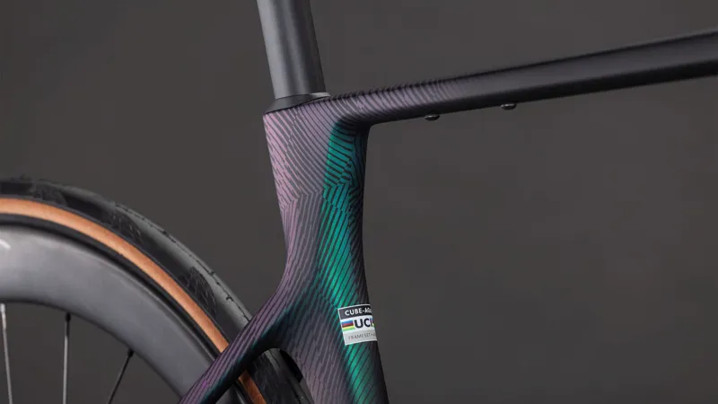Cube Agree C:62 SLT Road Bike in Black-4