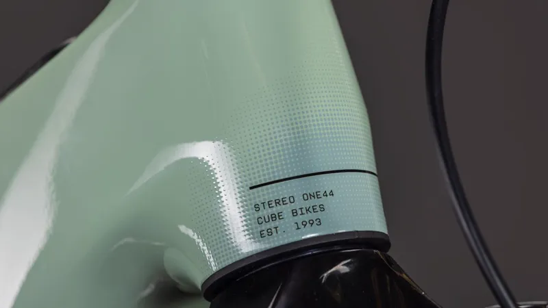 Cube Stereo Hybrid ONE44 HPC Race 800WH Electric Full Suspension Mountain Bike in Driedherbs and Black-2