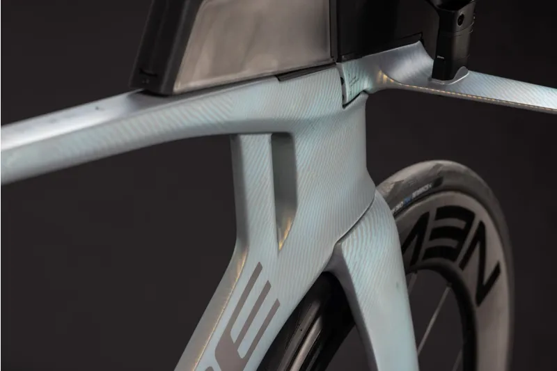 Cube Aerium C:68X SLT Aero Triathlon TT Road Bike in Genesisgrid and Black-1