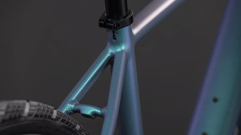 Cube Editor Hybrid SLT 400Wh Electric Hybrid Bike in Smardgrey and Prism-3