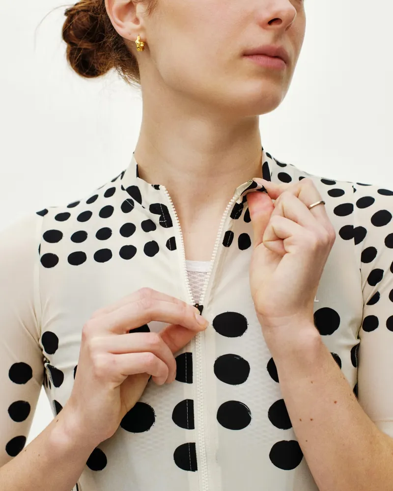 Pas Normal Studios Women's Essential Jersey in Dot Off White-6